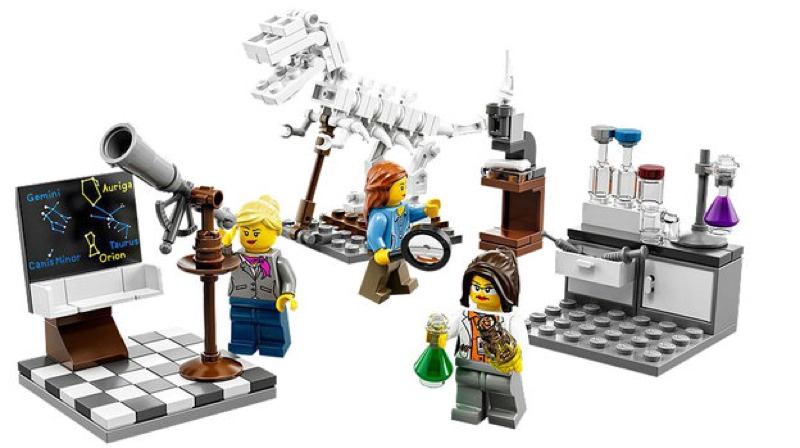 Gizmodo Lego